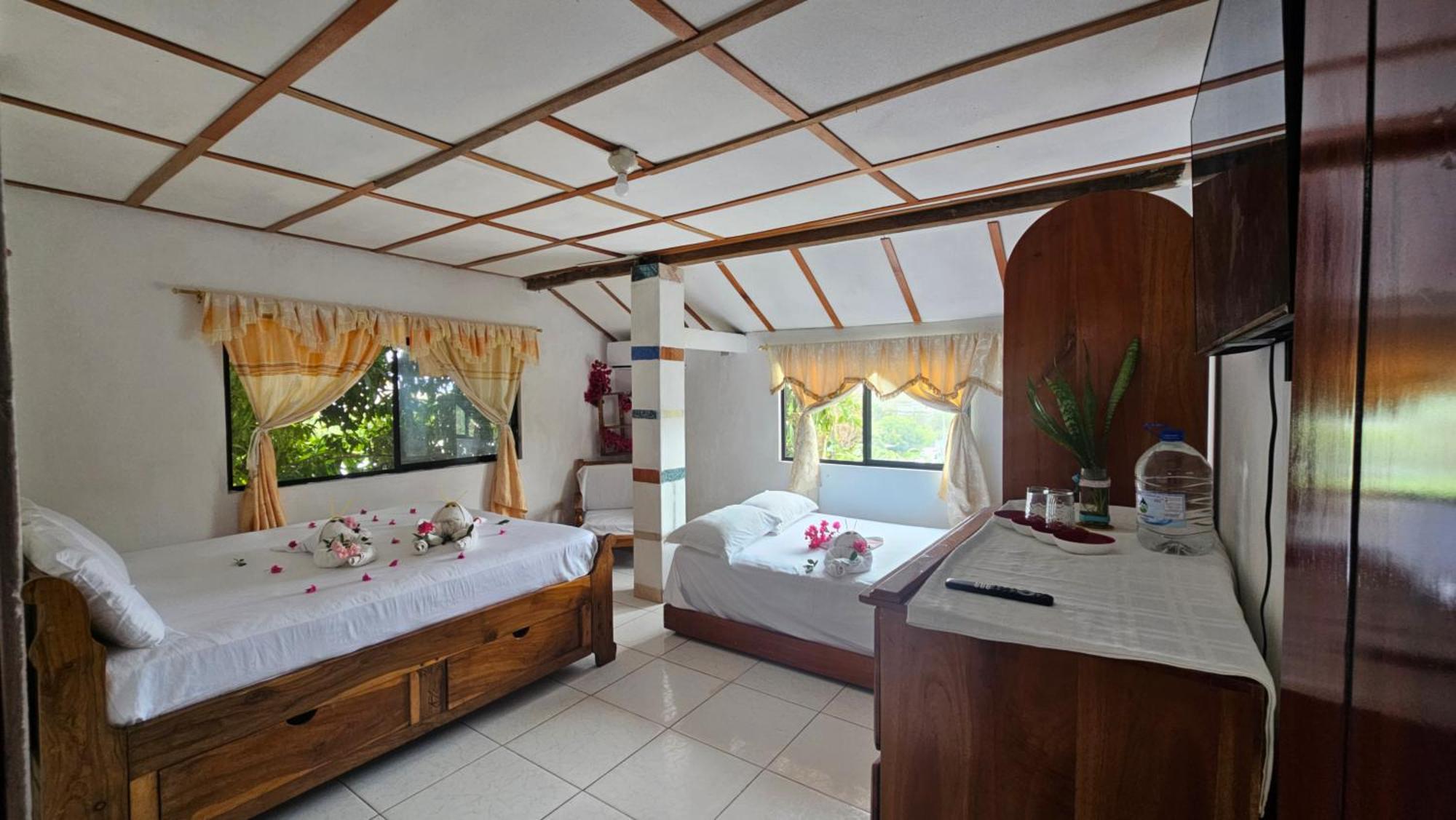 Flor'S House Apartment San Cristóbal Екстериор снимка