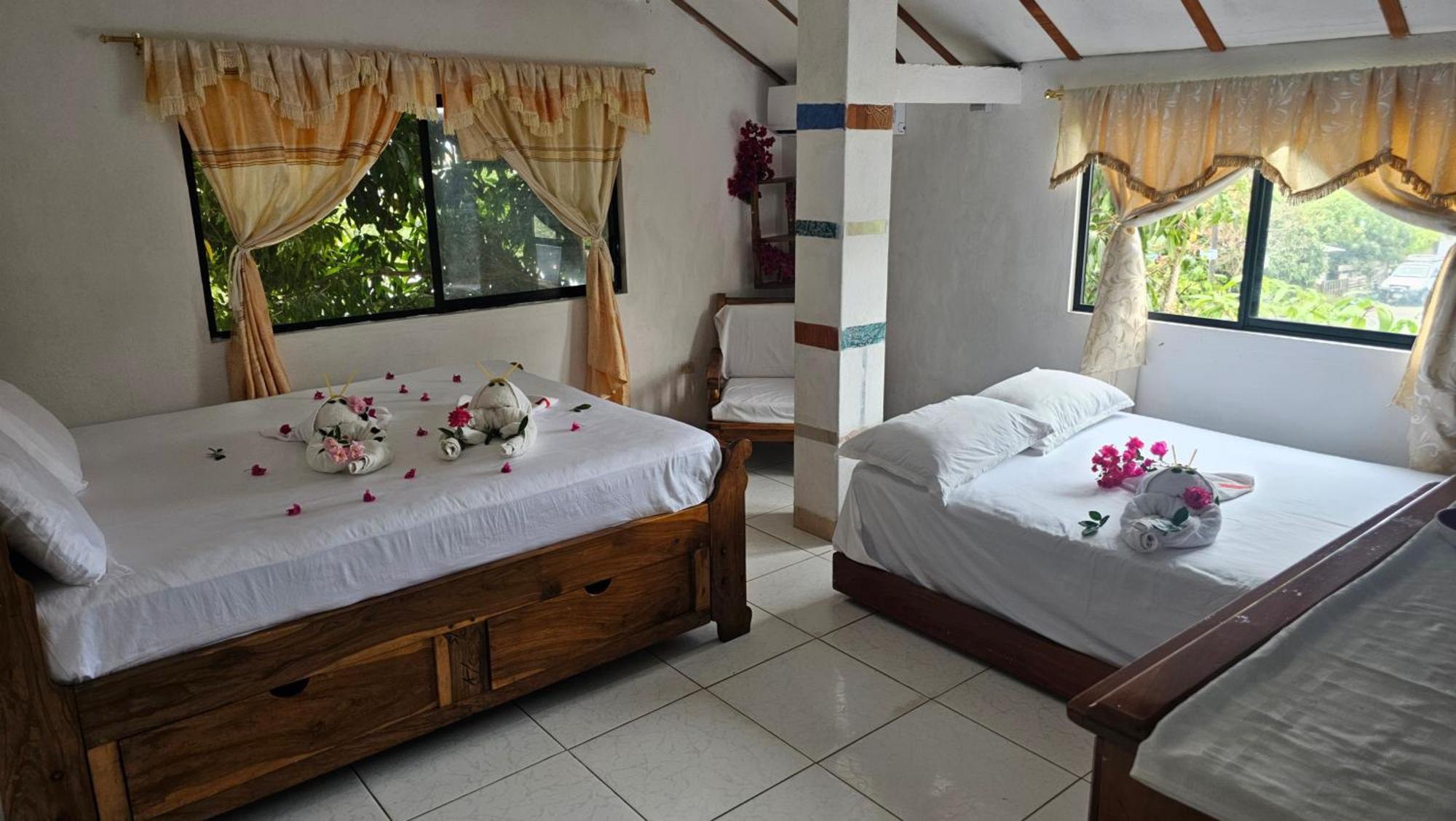 Flor'S House Apartment San Cristóbal Екстериор снимка